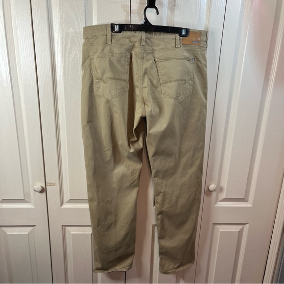 Mavi Matt Relaxed Straight Leg Jeans - Picture 3 of 9